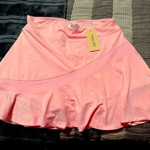 Brand new with tags Tennis skirt, size M